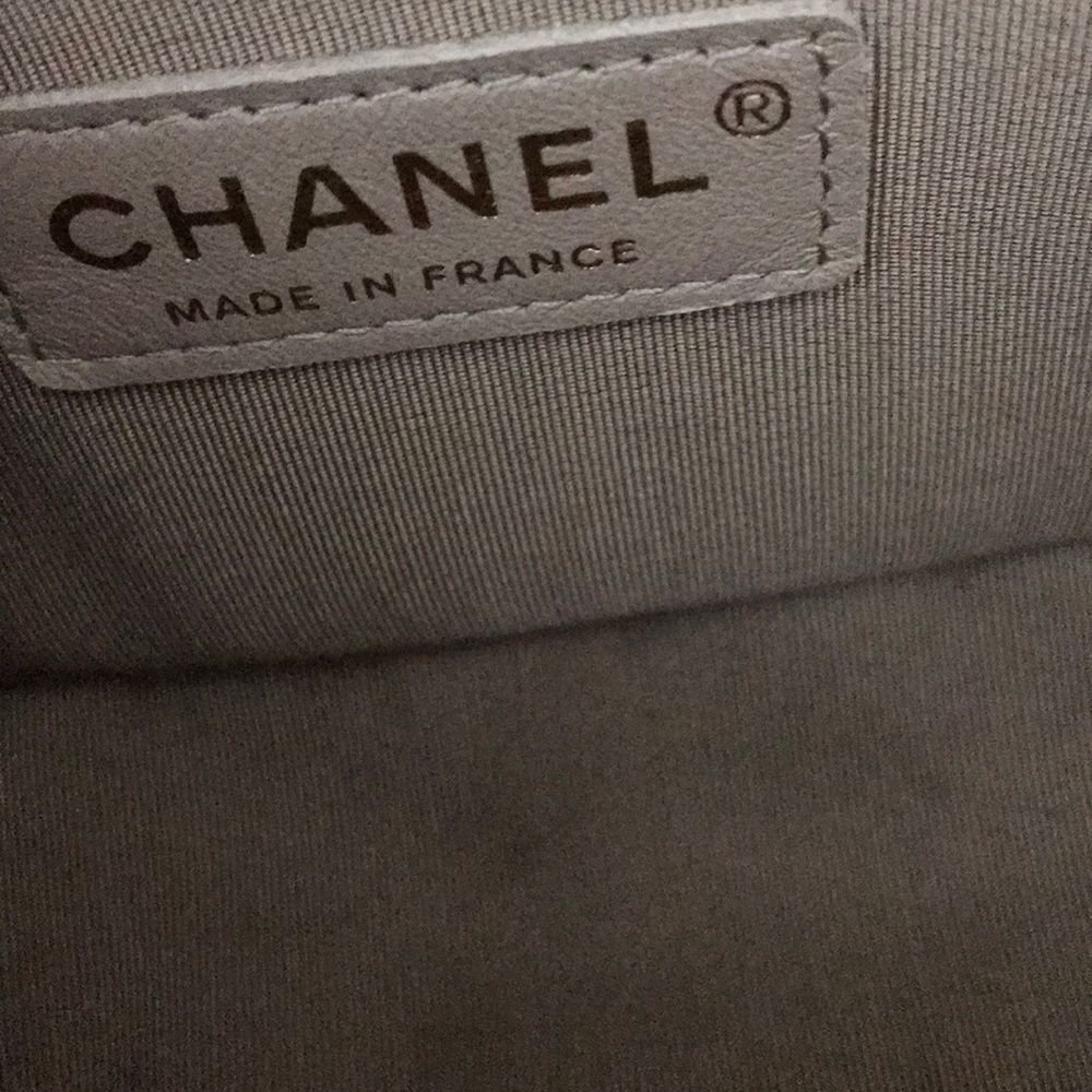 Chanel boy - Picture 4 of 7